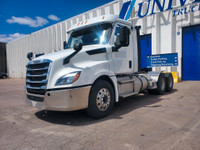 2020 FREIGHTLINER Cascadia DAY CAB / HEAVY SPEC / AUTO / LOW KMS