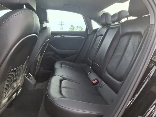 2020 Audi A3 Sedan Komfort Sedan | Leather | Sunroof in Cars & Trucks in Guelph - Image 27