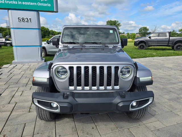 2020 Jeep Gladiator in Cars & Trucks in Ottawa - Image 2