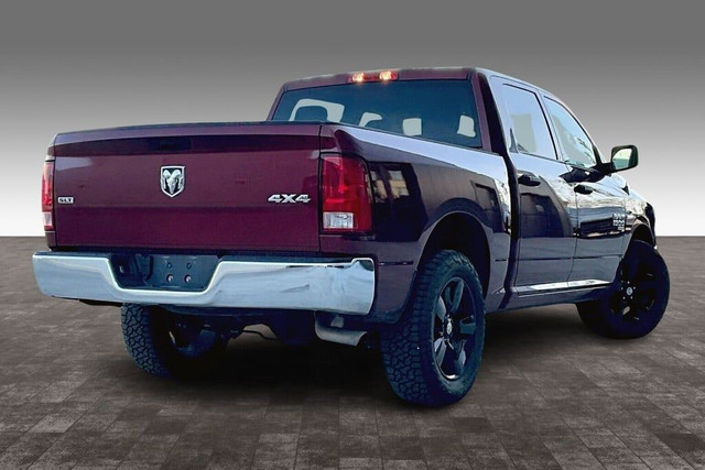 2023 Ram 1500 4wd Crewcab Slt in Cars & Trucks in Edmonton - Image 2