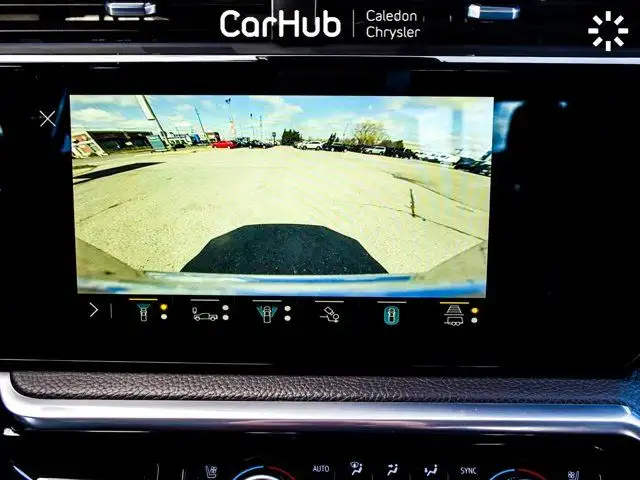 2023 GMC Sierra 1500 Denali 4WD Crew Cab 147 Diesel Sunroof in Cars & Trucks in Mississauga / Peel Region - Image 7