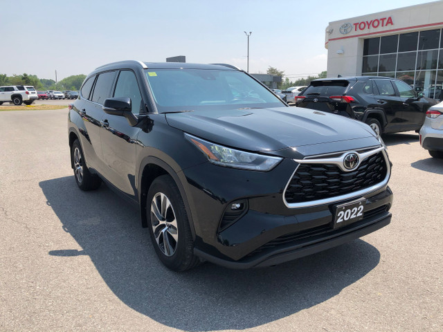 2022 Toyota Highlander XLE AWD in Cars & Trucks in Belleville - Image 3
