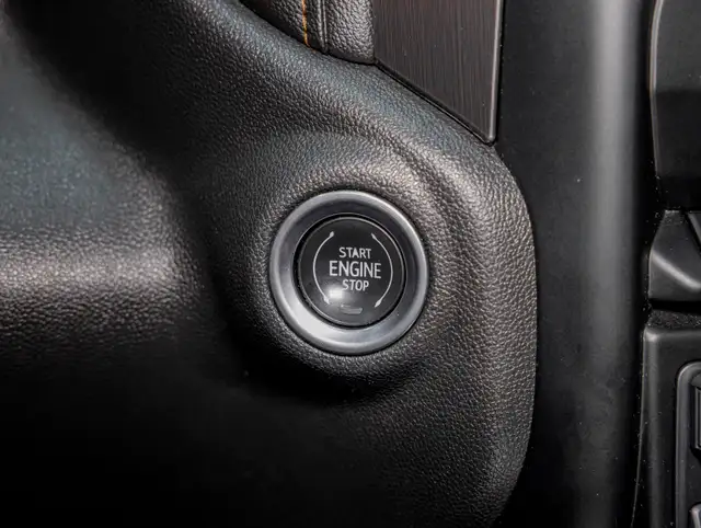 2021 GMC Sierra 1500 AT4 CREW 4X4 V8 *TOIT* NAV CUIR SIÈGES VENT in Cars & Trucks in Laurentides - Image 33