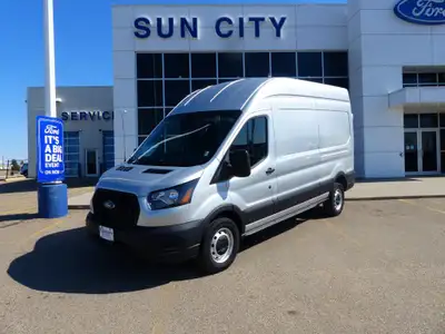3.5L EcoBoost! CLOTH ADJUSTABLE SEATS! CRUISE CONTROL! FRONT & REAR A/C! HANDS FREE CALLING & BLUETO...