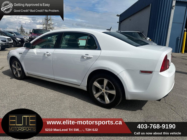 2009 Chevrolet Malibu Hybrid RARE SAVE GAS LOW KMS in Cars & Trucks in Calgary - Image 4