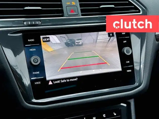 2023 Volkswagen Tiguan Highline R-Line AWD w/ Apple CarPlay, Hea in Cars & Trucks in City of Toronto - Image 34