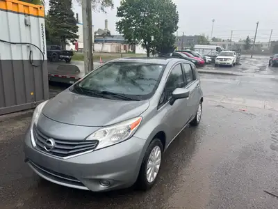 Engine: Moteur à 4 cylindres 1.6L L/100Km City: 8.6 L/100Km Hwy: 6.5 Safety Equipment Contrôle élect...