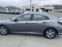 Discover the perfect blend of practicality and style with the 2020 Honda Civic Hatchback 5dr Hb Lx C... (image 4)