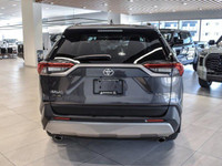 NO ACCIDENTS | JUST SERVICED | LOW KMS | TOYOTA CERTIFIED Engine: Regular Unleaded I-4 2.5 L/152 Oth... (image 8)