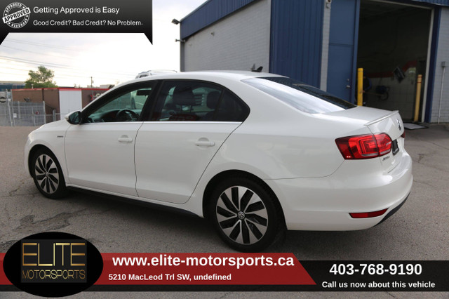 2013 VOLKSWAGEN JETTA SEDAN RARE HYBRID 4dr TSI DSG CLEAN CARFAX in Cars & Trucks in Calgary - Image 4