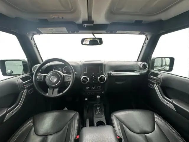 2017 Jeep Wrangler Unlimited Sahara in Cars & Trucks in Oshawa / Durham Region - Image 20