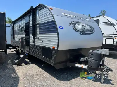 Forest River Cherokee Grey Wolf travel trailer 26DBH highlights: Double-Size Bunks Dual Entry Walk-I...