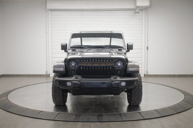 2019 Jeep Wrangler Unlimited Sahara in Cars & Trucks in Calgary - Image 2