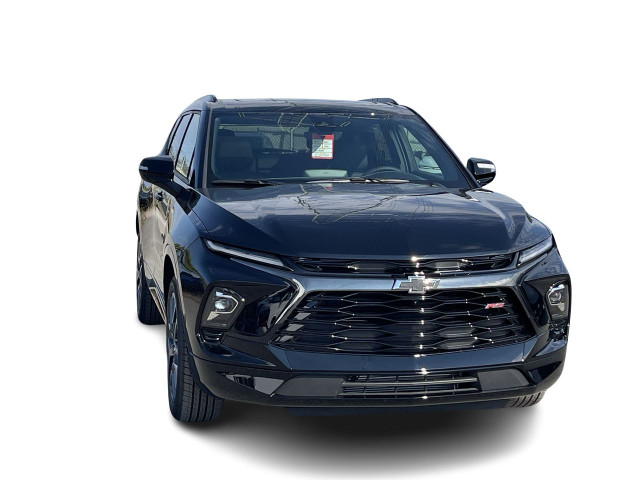 2025 Chevrolet Blazer RS in Cars & Trucks in City of Montréal - Image 2