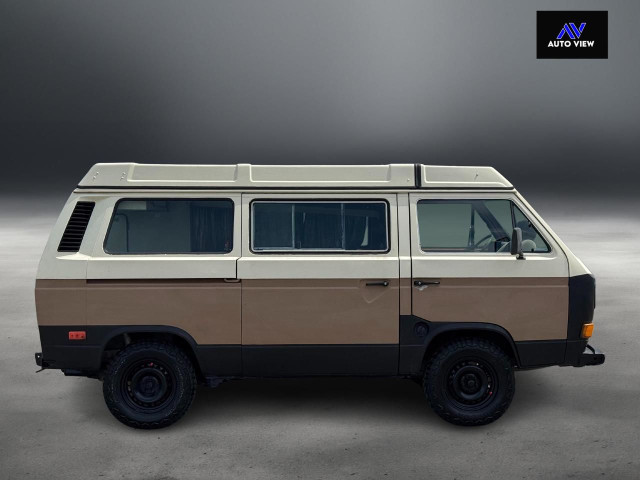 1983 Volkswagen Vanagon Campmobile **NEW MOTOR / TRANSMISSION** in Cars & Trucks in Hamilton - Image 4
