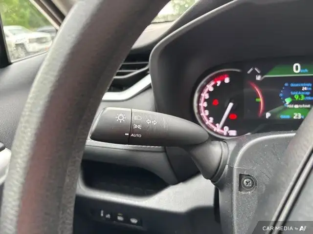 2023 Toyota RAV4 LE in Cars & Trucks in Brantford - Image 28
