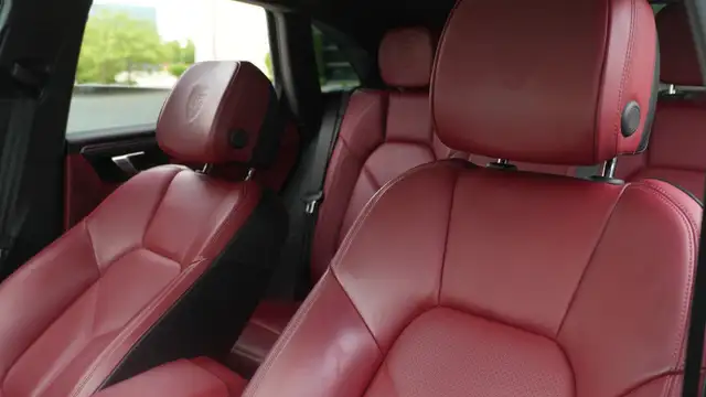 2022 Porsche Macan Base, Sunroof, Navigation, Red Interior, Navi in Cars & Trucks in Oakville / Halton Region - Image 32