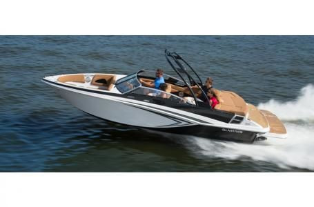 2017 Glastron GT 225 in Powerboats & Motorboats in City of Halifax