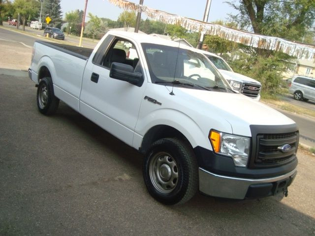 2013 Ford F-150 REG CAB LONG BOX in Cars & Trucks in Edmonton - Image 4