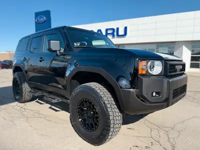 WOW! What a Truck! Do not miss out on this stunning and low mileage and customized Toyota Land Cruis...