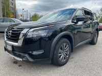 Vehicle Highlights: - Accident free - 7 passenger - Well optioned Just landed is a beautiful Nissan... (image 2)
