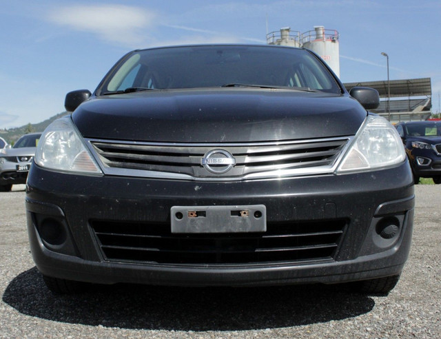 2011 Nissan Versa in Cars & Trucks in Penticton - Image 3