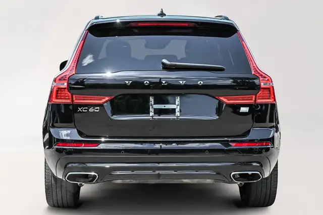 2021 Volvo XC60 in Cars & Trucks in City of Montréal - Image 9