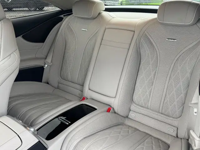 2019 Mercedes-Benz S-Class AMG S 63 **CLEAN CARFAX** in Cars & Trucks in Hamilton - Image 36