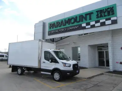 V6 GAS ENGINE, AUTO TRANS, AIRCOND, POWER WINDOWS & LOCKS WITH KEYLESS ENTRY, TILT STEERING WITH CRU...