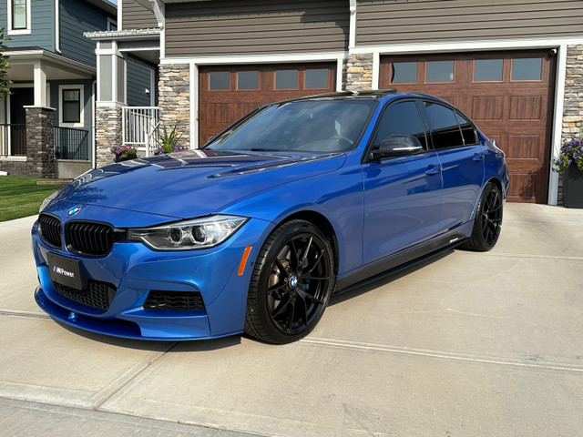 2015 BMW 3 Series Basic in Cars & Trucks in Calgary