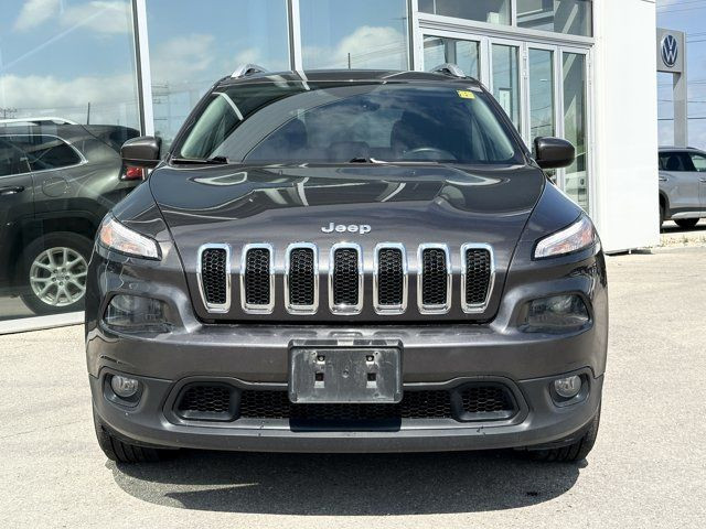 2017 Jeep Cherokee North | REARVIEW CAMERA | TERRAIN SELECTION in Cars & Trucks in Winnipeg - Image 2