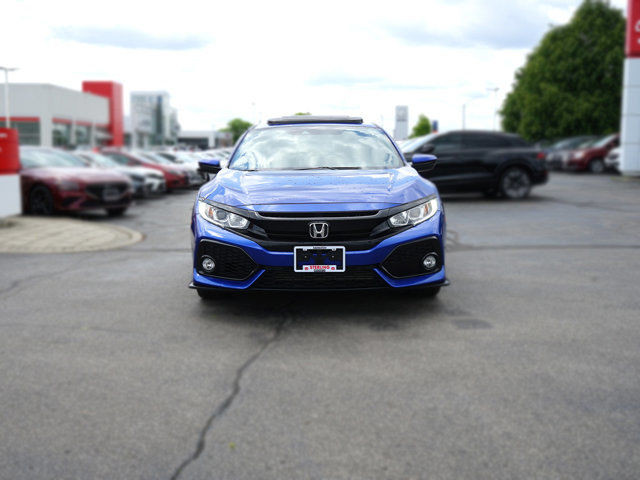 2018 Honda Civic Hatchback Sport | Clean CarFax in Cars & Trucks in Hamilton - Image 2