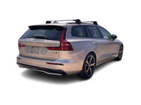 2023 Volvo V60 Ultimate 2.0L I4 DI Turbocharged 4D Wagon AWD Automatic with Geartronic We want your... (image 9)
