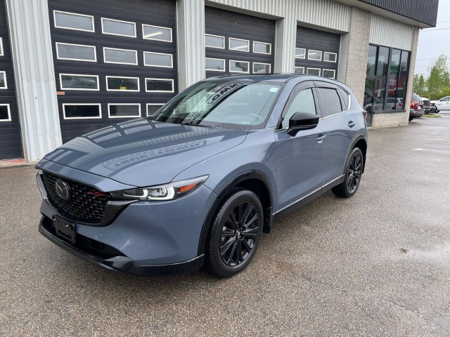 2022 Mazda CX-5 in Cars & Trucks in Ottawa - Image 2