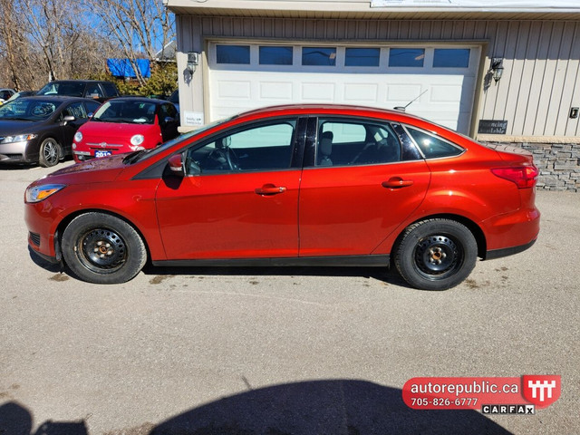 2018 Ford Focus SE Only 11800 kms Certified Gas Saver Two Sets o in Cars & Trucks in Barrie - Image 3