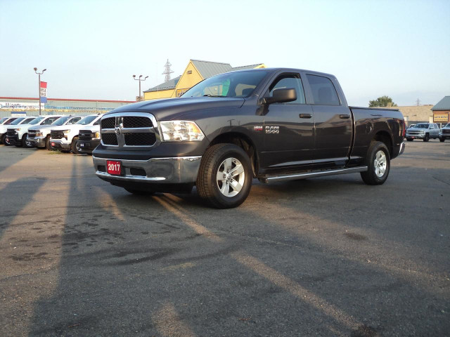 2017 RAM 1500 ST CREW CAB 4WD 5.7L8cyl Hemi 6'4"Box BackUpCam in Cars & Trucks in Brantford - Image 2