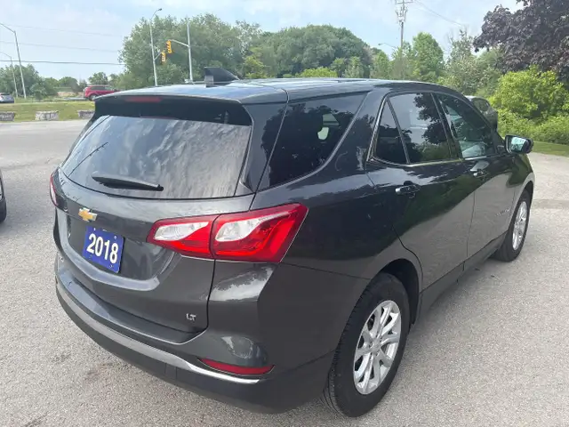 2018 Chevrolet Equinox LT LT + Heated Seats + One Owner dans Autos et camions dans Région d’Oshawa/Durham - Image 17