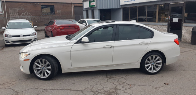 2013 BMW 3 Series 320i xDrive w/Navi in Cars & Trucks in City of Toronto - Image 2