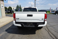 SAFETY INCLUDED FREE ACCIDENT Very Clean Toyota Tacoma 3.5L V6 TRD-Off Road Package with Automatic T... (image 5)