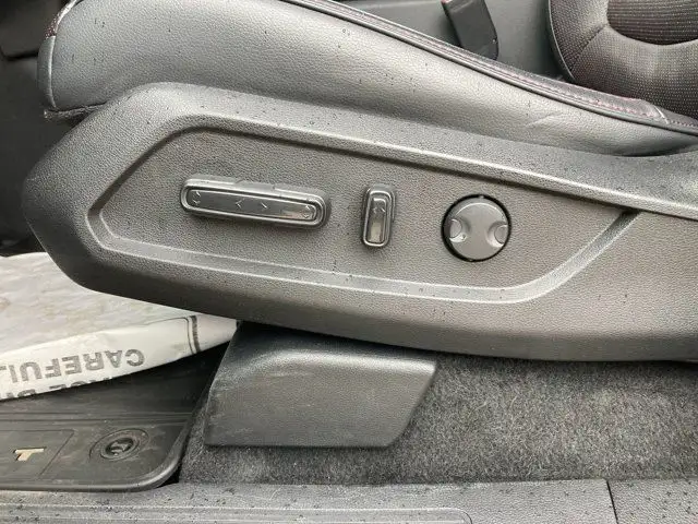 2023 Honda Pilot Black Edition AWD | AC Seats | Heated Seats in Cars & Trucks in Hamilton - Image 14