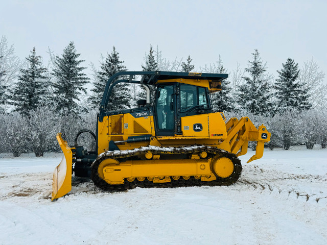2014 DEERE 750K LGP DOZER  in Heavy Equipment in Calgary - Image 2