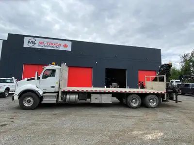 2016 Kenworth T880 • Paccar MX-13 500HP • Eaton Ultrashift Plus Transmission • 20,000lbs. front axle...