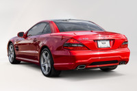 La Mercedes-Benz SL550 à vendre est une Mercedes-Benz SL550 magnifiquement entretenue dans une coule... (image 5)