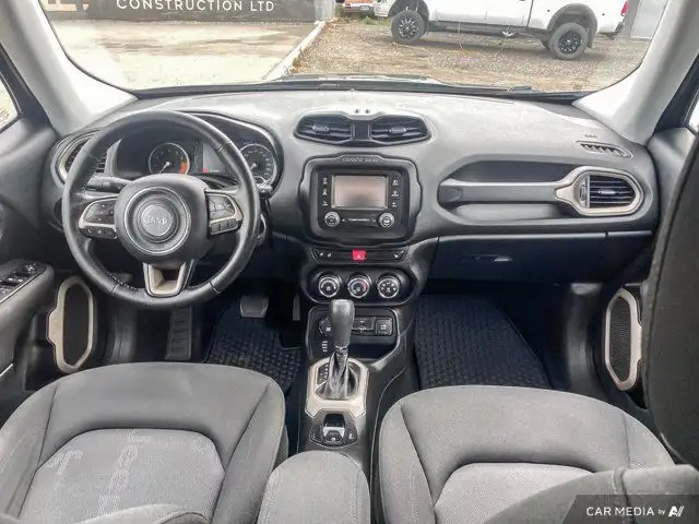 2016 Jeep Renegade North in Cars & Trucks in Saskatoon - Image 29