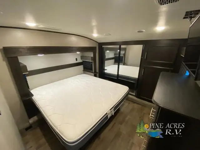 2021 Jayco Eagle 321RSTS in Travel Trailers & Campers in Truro - Image 42