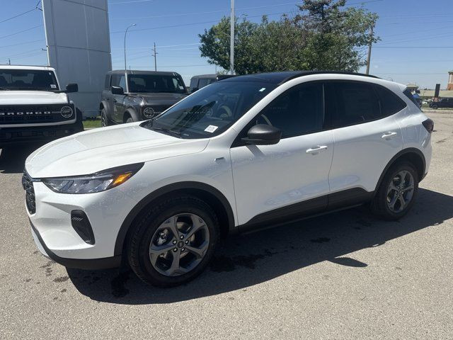 2025 Ford Escape ST-Line AWD W/COLD WEATHER PKG, VISTA ROOF in Cars & Trucks in Calgary