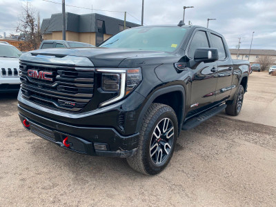 2023 GMC Sierra 1500 AT4 *6.2L V8*Heated & Cooled Leather Seats*