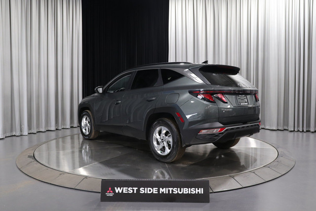 2023 Hyundai Tucson Preferred AWD / HEATED SEATS / PUSH START... in Cars & Trucks in Edmonton - Image 4