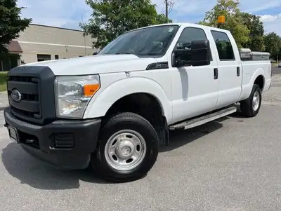 CERTIFICATION INCLUDED!! 1 OWNER!! 4X4! 6.2L V8!! FULL 4 DOOR CREW CAB SHORT BOX!! TOW PACKAGE! BACK...