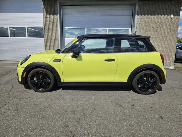 2023 MINI COOPER S , 3 PORTES, CUIR CHAUFFANT, GPS, TOIT PANORAM in Cars & Trucks in Shawinigan - Image 2